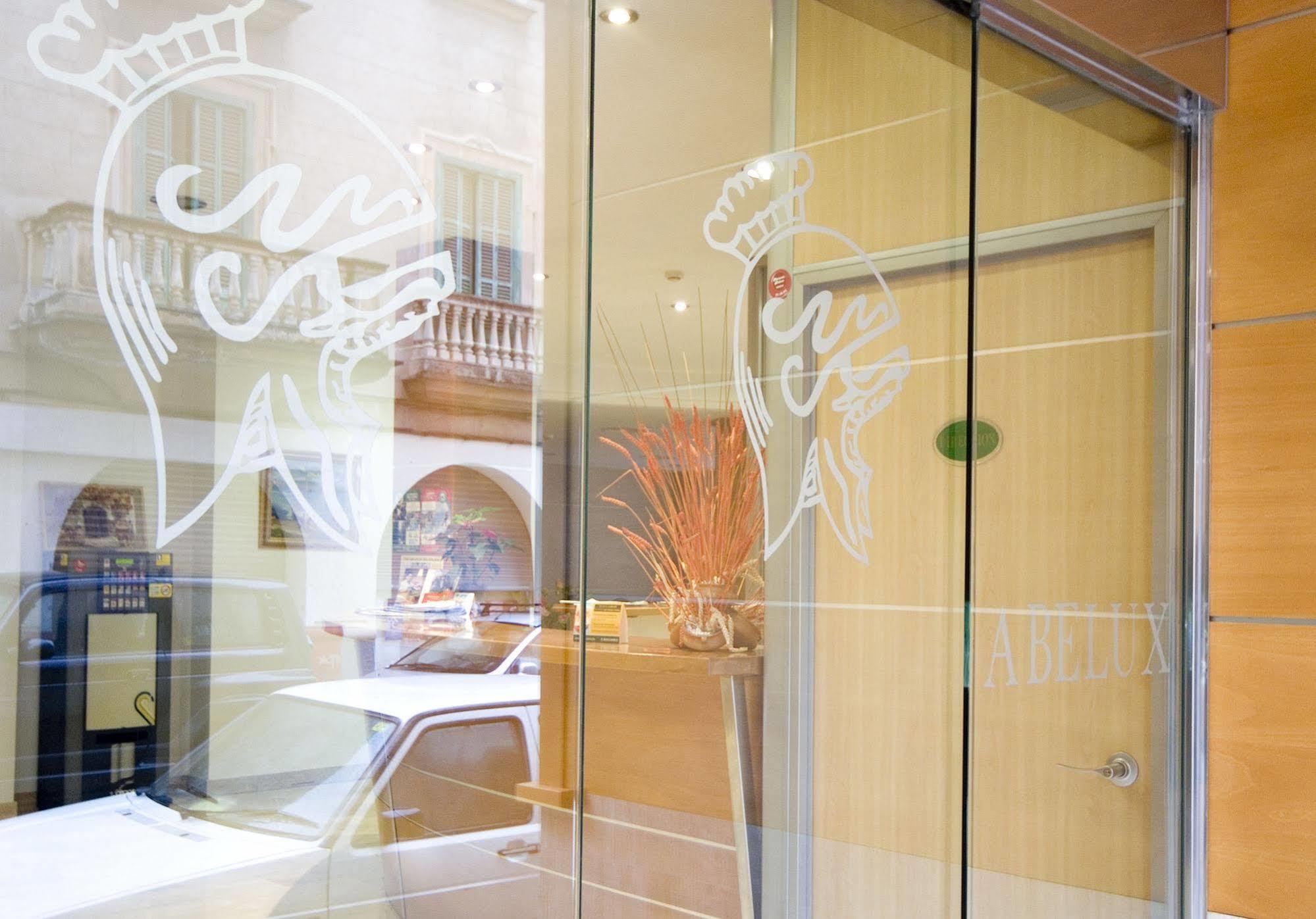 Hotell Abelux